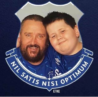 Michael Roberts's avatar