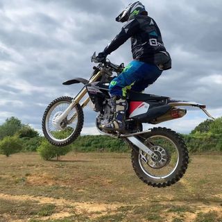 Jose Carles's avatar