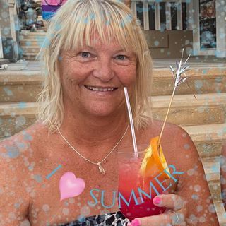 Marjie Pickering's avatar
