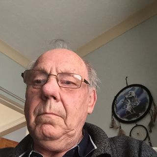 Janet Smith's avatar