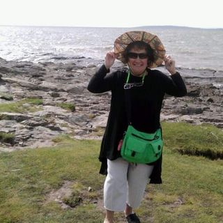 Maureen Hurley's avatar