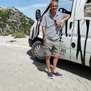 Dennis Perks's avatar