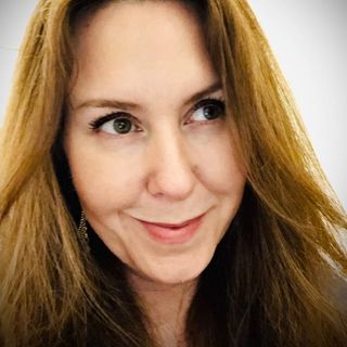 Claire Parramore's avatar
