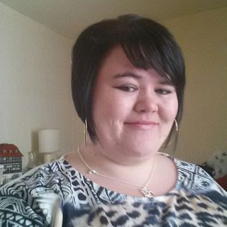 Julia Hislop's avatar