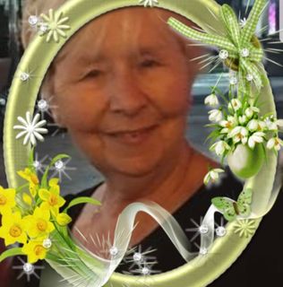 Clare Nicol's avatar