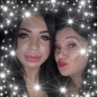 Tania Loud Lynam's avatar