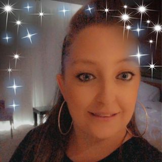 Melissa Ricketts's avatar