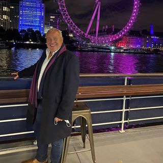 Mike Hutchinson's avatar