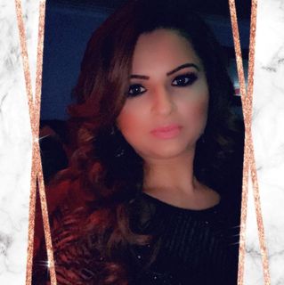 Maryam Khan's avatar