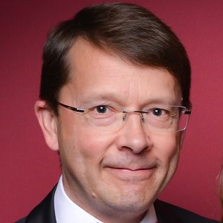 Bernie Wales's avatar