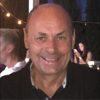 Carl Redman's avatar