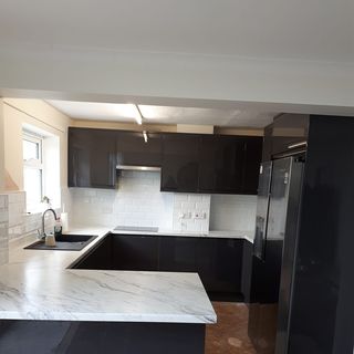 Vannessa Savage's avatar