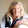 Julia Stanley's avatar