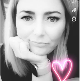 Lindsay Greeny's avatar