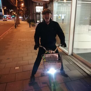Pat Western's avatar