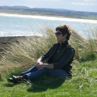 Alison Melia's avatar