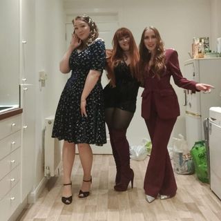 Kirsty Derrins's avatar