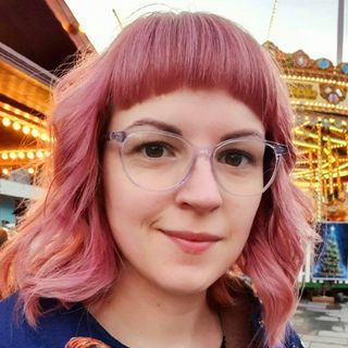 Emi Bagshaw's avatar