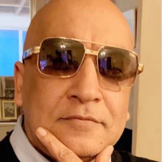 Steve Naveed Hassan's avatar