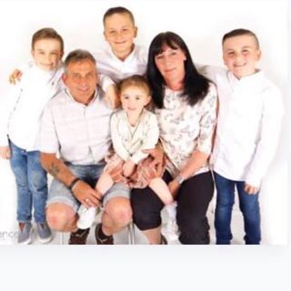 Sue Howlett's avatar