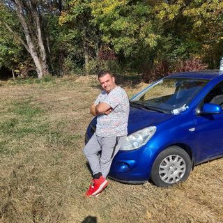 Cristian Zaharia's avatar