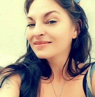 Artemis Ellis's avatar