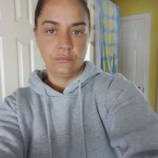 Clare Bacon's avatar
