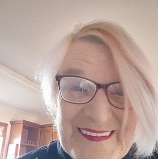 Denise Dixon's avatar