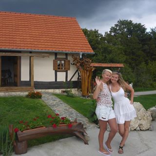 Aleks Aleksandra's avatar