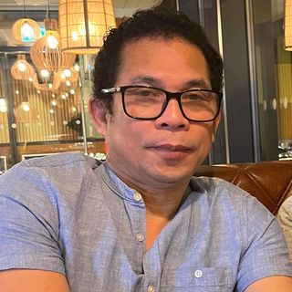 Jowel Peralta's avatar