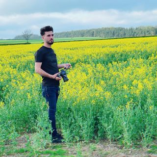 Muhamad Sha's avatar