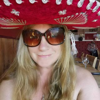 Kirsty Jones's avatar