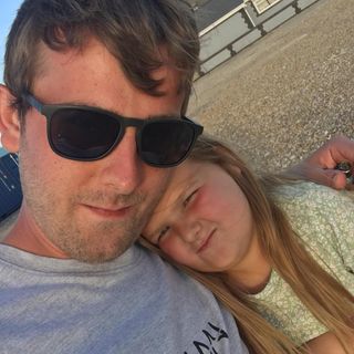 Curtis Hall's avatar