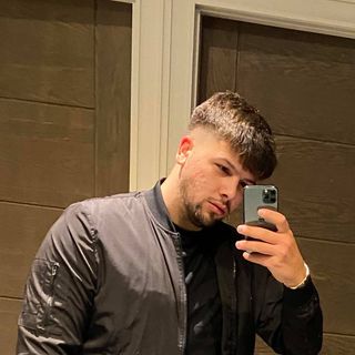 Victor M Cristea's avatar