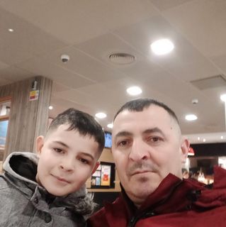 Adrian Carneala's avatar