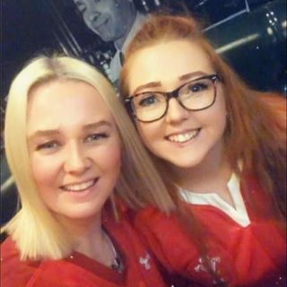 Lois Elizabeth's avatar