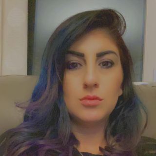 Esra Dogan Yakar's avatar