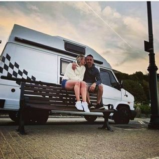 Kate Hollingsworth's avatar