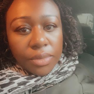 Nicole Ifeji's avatar