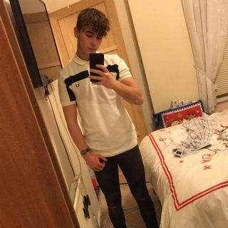 Ethan Bevan's avatar