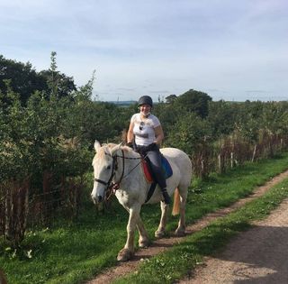 Karina Roberta's avatar