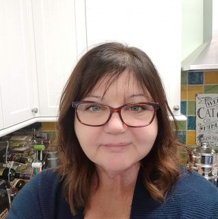 Linda Eyles's avatar
