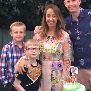 Julie Arthur's avatar