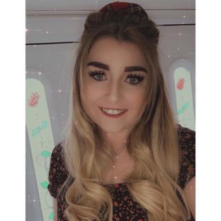 Niamh Isobel Stockdale's avatar