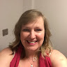 Caroline Minor's avatar