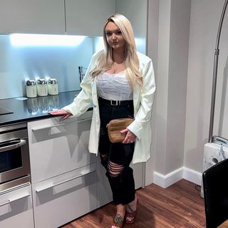 Abigail Chambers's avatar