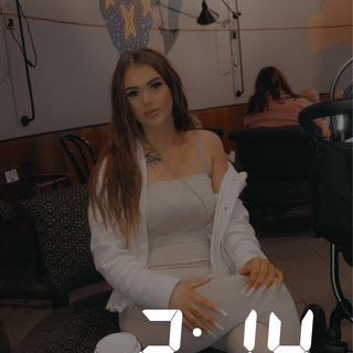 Becca Leah's avatar