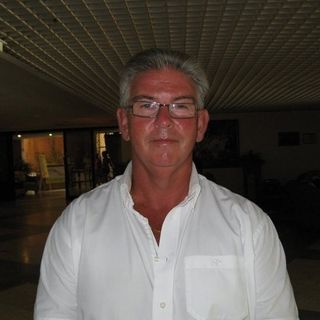 Robert Minns's avatar