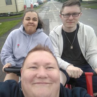 Paula Watkins's avatar