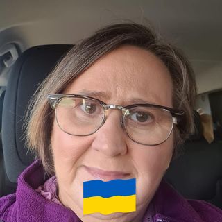 Sarah Schuh's avatar